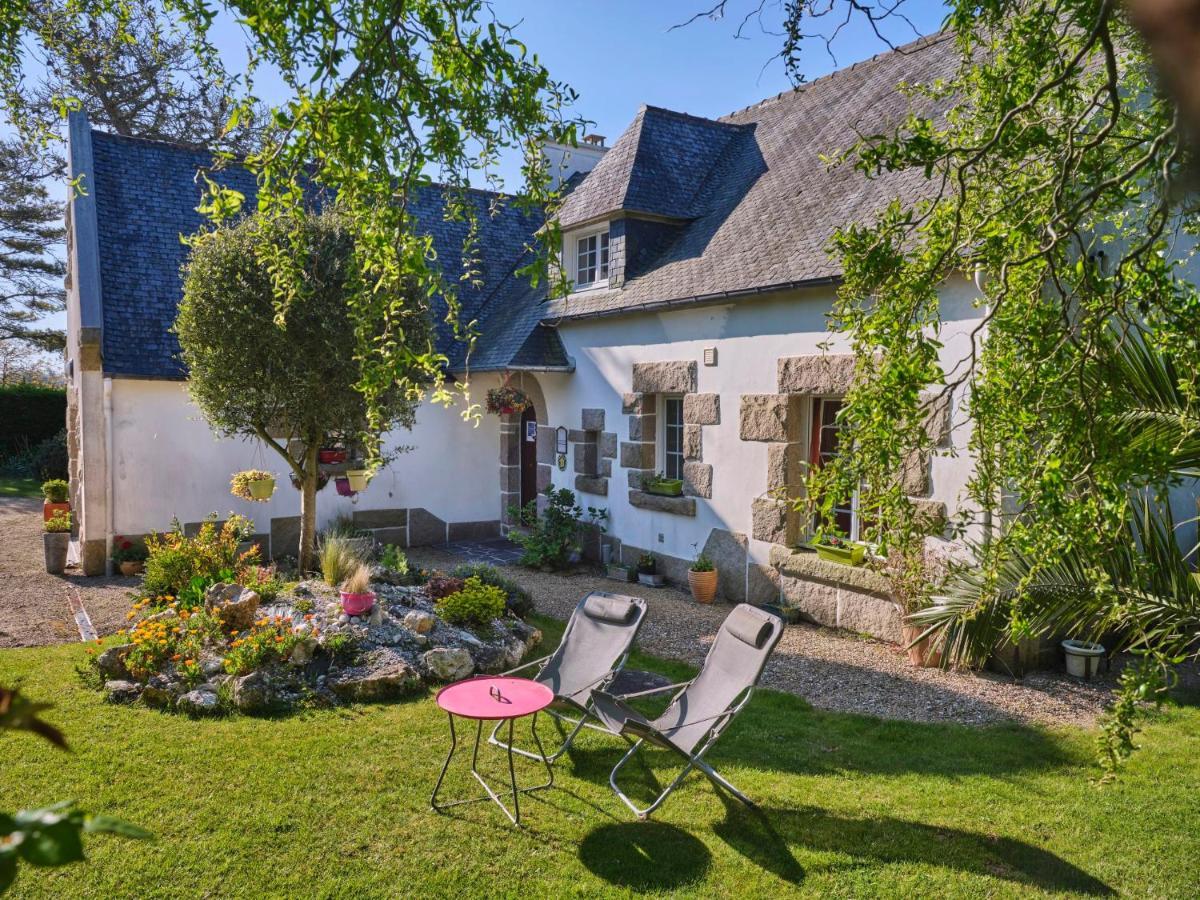 Les Roses Bed & Breakfast Santec Eksteriør bilde