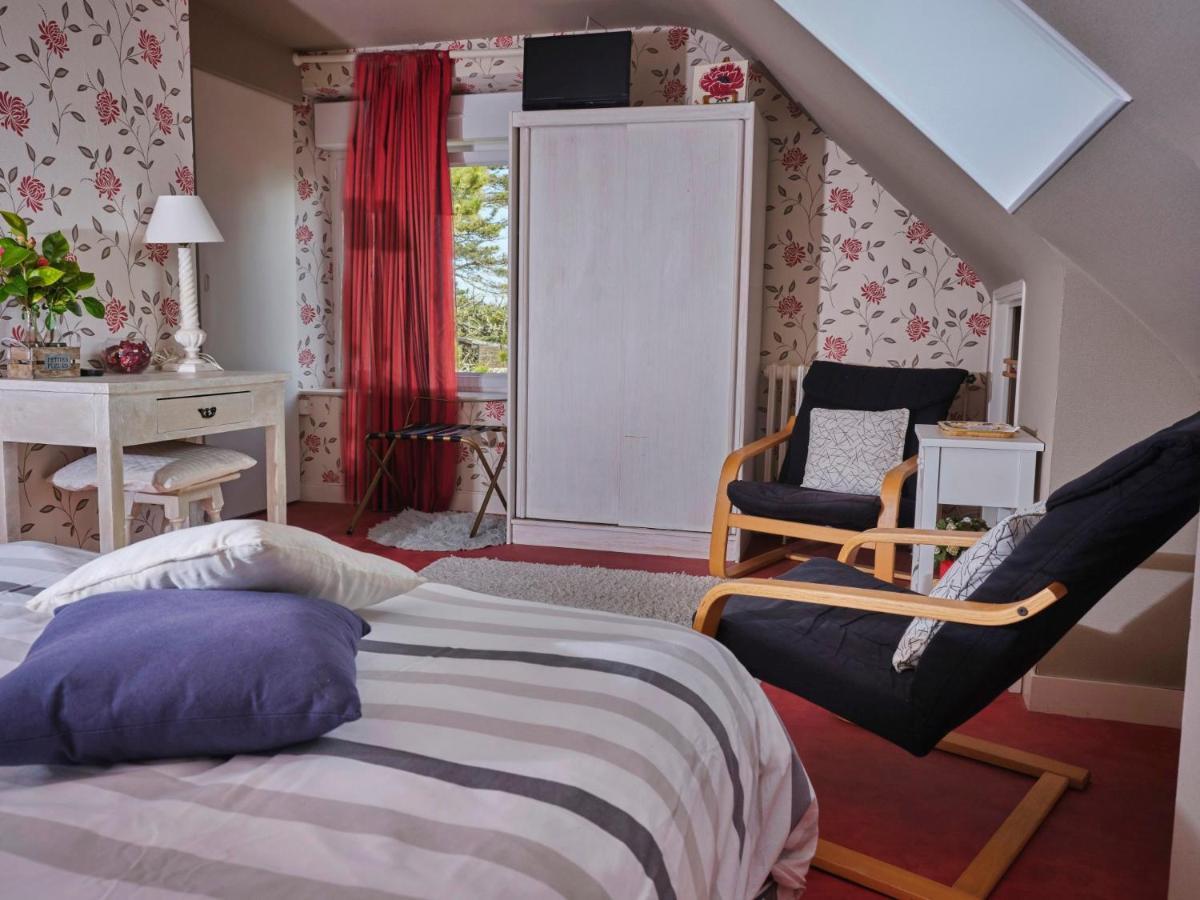Les Roses Bed & Breakfast Santec Eksteriør bilde